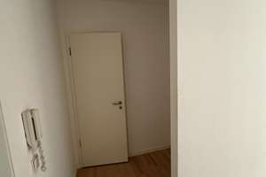 Drei-Zimmer-Wohnung mit zwei Balkonen direkt am Potsdamer Platz – Rudolph-von-Gneist-Gasse 4, 10785 Tiergarten, Berlin – Vorschaubild 3