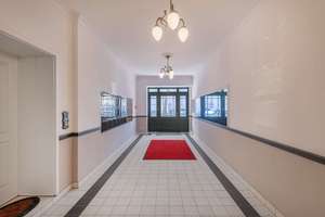 Zu Verkaufen! Möblierte 2-Zimmer-Wohnung mit Balkon unweit des Lietzensees am Kaiserdamm! – Kaiserdamm 86, 14057 Charlottenburg, Berlin – Vorschaubild 22