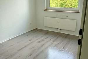 WBS erforderlich, 3 Zimmer Wohnung mit Balkon in Neumühl zu vermieten – Gartenstraße 164, 47167 Neumühl, Duisburg – Vorschaubild 5