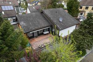 Ihr Familientraum mit vielen Möglichkeiten - freistehendes Einfamilienhaus im Herzen von Altenfurt – Die vollständige Adresse der Immobilie erhältst du vom Anbieter., 90475 Altenfurt, Moorenbrunn, Nürnberg – Vorschaubild 2