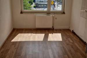 Frisch renovierte freundliche 3-Zimmer-Wohnung in Aachen – Triererstrasse 315, 52078 Forst, Aachen – Vorschaubild 2