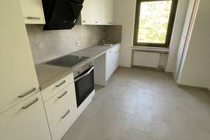 Modernisierte 3 Zimmer Wohnung mit Balkon und Einbauküche in Düsseltal – Gellertstr. 27, 40237 Düsseltal, Düsseldorf – Vorschaubild 3
