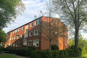 Von privat: Sonnige, ruhige 2,5 Zimmer-Wohnung im familienfreundlichen Hamburger Stadtteil Niendorf
