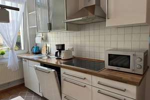 Komplett ausgestattete 2-Zimmer-Wohnung in Wiesbaden-Biebrich – Nähe Schlosspark & Rheinufer – Mainstraße 19, 65203 Biebrich, Wiesbaden – Vorschaubild 1