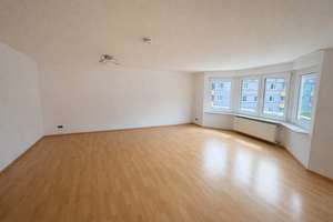 Helle und neu sanierte 3- Zimmer Whg. mit großer Dachterrasse und Stellplatz in zentraler Lage – Die vollständige Adresse der Immobilie erhältst du vom Anbieter., 75175 Oststadt, Pforzheim – Vorschaubild 3