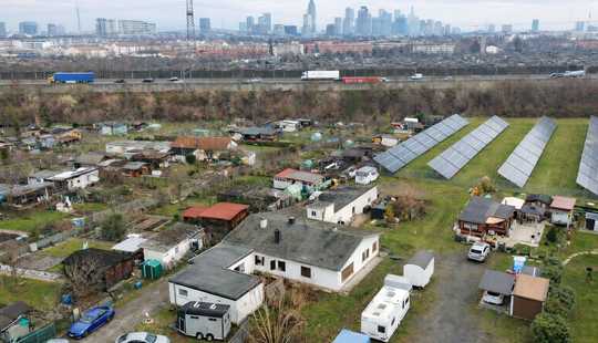 Bild von Großzügige 4-Zimmer-Wohnung mit Terrasse & Garten in Frankfurt-Griesheim