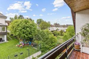 Modernisierte 4 ZKB mit EBK, Balkon & Garage in zentraler Lage am Rosterberg – Die vollständige Adresse der Immobilie erhältst du vom Anbieter., 57074 Siegen, Siegen – Vorschaubild 19