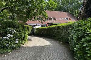 Attraktives Renditeobjekt in Bispingen: Gepflegtes Mehrfamilienhaus mit sechs Wohneinheiten – Die vollständige Adresse der Immobilie erhältst du vom Anbieter., 29646 Bispingen – Vorschaubild 1