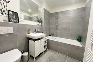 Zum Wohlfühlen! Viel Platz & Komfort & Einbauküche, neue Ausstattung! 6 Zimmer, 2 Balkone, 2 Bäder – Goltsteinstr. 95, 50968 Bayenthal, Köln – Vorschaubild 4