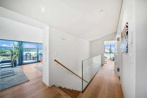 *VERKAUFT* Bezugsfreies, exklusives EFH mit Aufzug, 180° Seeblick, Einliegerwohnung u. Traumgarten – Die vollständige Adresse der Immobilie erhältst du vom Anbieter., 78351 Bodman-Ludwigshafen – Vorschaubild 8