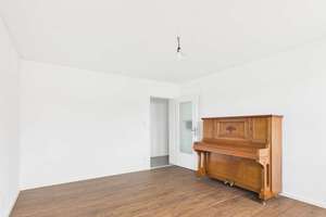 Großzügige 5-Zimmer-Wohnung auf zwei Ebenen in ruhiger Sackgasse Nürnberg-Reichelsdorf – Die vollständige Adresse der Immobilie erhältst du vom Anbieter., 90453 Reichelsdorf, Nürnberg – Vorschaubild 4