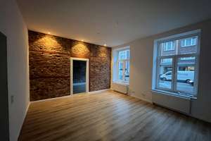 Moderner Altbau mit  3-Zi.  Wohnung in Düsseldorf-Oberbilk