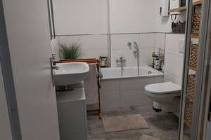 Dachgeschosswohnung mit dreieinhalb Zimmern und Balkon in Bochum – Diemelstraße 16 a, 44807 Kornharpen/Voede-Abzweig, Bochum – Vorschaubild 9