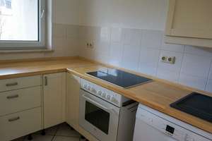 Helle  2-Zimmer-Wohnung mit Balkon und Einbauküche , zentral u. ruhig,        in Wiesbaden – Die vollständige Adresse der Immobilie erhältst du vom Anbieter., 65187 Biebrich, Wiesbaden – Vorschaubild 3