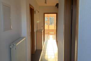 Doppelhaushälfte am Johannesberg (Bad Hersfeld) – 7 Zimmer, Garten, PV & neue Wärmepumpe – Die vollständige Adresse der Immobilie erhältst du vom Anbieter., 36251 Bad Hersfeld – Vorschaubild 3