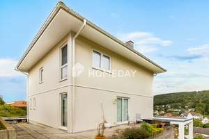 Exklusives Einfamilienhaus in ruhiger Lage mit tollem Ausblick – Stilvoll, modern und bezugsfertig – Die vollständige Adresse der Immobilie erhältst du vom Anbieter., 61479 Glashütten – Vorschaubild 3