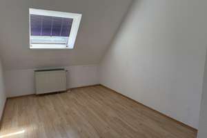 RESERVIERT Einfamilienhaus Massivhaus Einliegerwohnung ruhige Wohnlage Keller Garten – Die vollständige Adresse der Immobilie erhältst du vom Anbieter., 13503 Heiligensee, Berlin – Vorschaubild 28