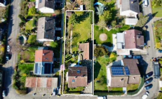 Seltenheitswert: Großzügiges Einfamilienhaus in Bestlage mit großem Grundstück in Landau-Godramstein