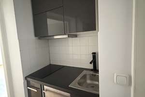 Bestes Lehel: Gepflegte 2 Zimmer + Kochdiele + Balkon zum Innenhofruhig – Reitmorstraße 13, 80538 Lehel, München – Vorschaubild 12