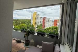Modernes Wohnglück: Kernsanierte 3-Zimmer-Wohnung in Stuttgart-Botnang – Paul-Lincke-Straße 16, 70195 Botnang-Nord, Stuttgart – Vorschaubild 24