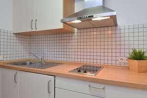 Modern möblierte Wohnung in Zuffenhausen, fußläufig zu Porsche – Die vollständige Adresse der Immobilie erhältst du vom Anbieter., 70439 Zuffenhausen-Elbelen, Stuttgart – Vorschaubild 15