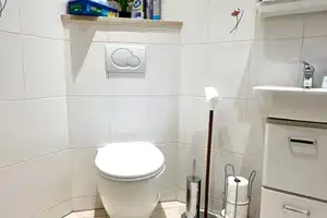 **Sonniger Garten - lichtdurchflutetes Haus - kein Sanierungsstau!!** – München (Kreis) – Vorschaubild 10
