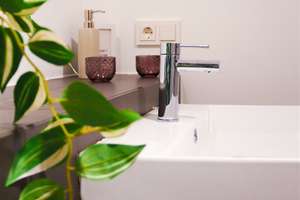 Tolle 3-Zi.-City-Wohnung mit idealem Grundriss, EBK & Smart Home-Features – George-Stephenson-Straße 12, 10557 Moabit, Berlin – Vorschaubild 10