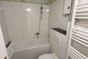 Tolle 2-Zimmer-Wohnung mit Balkon und neuen Böden – Spinozastr. 20, 45279 Freisenbruch, Essen – Vorschaubild 6