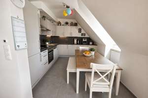 Gepflegte 5 Zimmer Maisonettewohnung in ruhiger Lage – Alter Markt 2b, 91056 Büchenbach Dorf, Erlangen – Vorschaubild 3