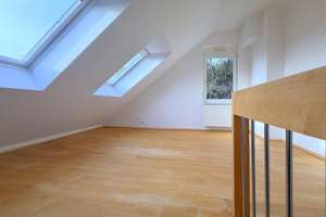 Königstein: 5 Zi.-Doppelhaushälfte mit Garten und 2 PKW-Stellplätzen *frisch renoviert*   – Die vollständige Adresse der Immobilie erhältst du vom Anbieter., 61462 Königstein im Taunus – Vorschaubild 12