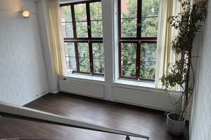 Galerie-Loft mit 5,50 m Raumhöhe und Bootsanleger, 4 Zimmer in den Buntgarnwerken Schleußig