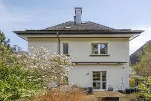Tolles Stadthaus in zentrumsnaher, freistehender Lage von Siegen – Die vollständige Adresse der Immobilie erhältst du vom Anbieter., 57074 Siegen, Siegen – Vorschaubild 4