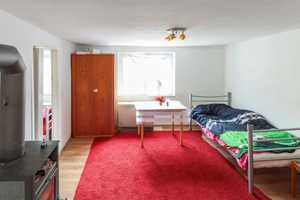 Einfamilienhaus mit Einliegerwohnung und großem Garten in Hanglage – selbst nutzen oder profitieren – Freudenstadt (Kreis) – Vorschaubild 13
