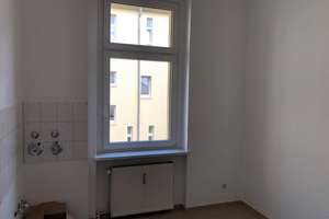 2 Zimmer Altbau Wohnung - Nachmieter zum 01.03. – Wilhelm-Kobelt-Straße 18, 39108 Stadtfeld Ost, Magdeburg – Vorschaubild 2