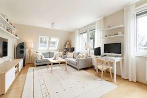 Maisonette-Wohnen mit Süd-Balkon – Ihr neues Zuhause erwartet Sie – Die vollständige Adresse der Immobilie erhältst du vom Anbieter., 22607 Groß Flottbek, Hamburg – Vorschaubild 4