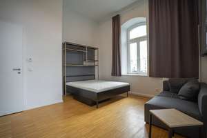 Hochwertig möblierte 2-Zimmer-Wohnung in moderner Wohnanlage