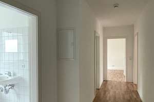 Wohnen in der Sebaldussiedlung - 2 Zimmer-Wohnung mit Balkon und Einbauküche! – Stettiner Str. 2, 91058 Sebaldus, Erlangen – Vorschaubild 9