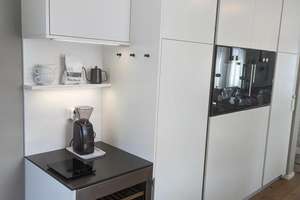 VERKAUFT! 4,5-Zi.-Whg. mit Einbaukü., 2 Balkonen, ca. 22 m² Dachterr. u. 2 Bädern  Altstadtrand... – Die vollständige Adresse der Immobilie erhältst du vom Anbieter., 93055 Ostenviertel, Regensburg – Vorschaubild 8