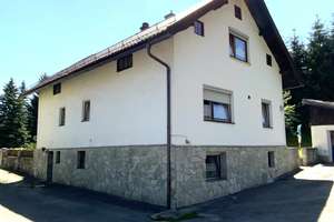 EINFAMILIENHAUS  mit großem Grundstück – Ideal für Ideen / auch Baugrundstück !! – Die vollständige Adresse der Immobilie erhältst du vom Anbieter., 94227 Zwiesel – Vorschaubild 1