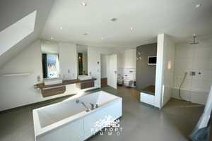 EINMALIGE VILLA MIT POOL IN OBERSCHEINFELD – LUXUS, DESIGN & MODERNSTE TECHNIK VEREINT. BEZUGSFREI – Lerchenweg 4, 91438 Neustadt a.d. Aisch-Bad Windsheim (Kreis) – Vorschaubild 11