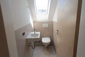 Alltagstaugliche 3-Zimmer-Wohnung mit Balkon über Wiesbaden-Breckenheim – Weidenstraße 17, 65207 Breckenheim, Wiesbaden – Vorschaubild 9