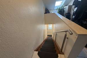 JA, zur gepflegten 3-Zimmer-Eigentumswohnung mit Balkon und Stellplatz in Solingen-Gräfrath! – Die vollständige Adresse der Immobilie erhältst du vom Anbieter., 42653 Gräfrath, Solingen – Vorschaubild 3