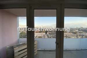Tauschwohnung: 2 Zimmer Wohnung mit unfassbaren Ausblick über Köln
