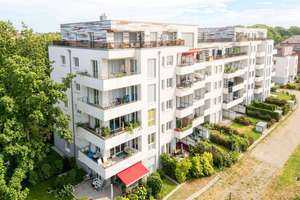 Penthouse-Feeling im Grünen: Großzügige 4-Zimmer-Wohnung mit Terrasse und Balkon in Berlin-Britz – Die vollständige Adresse der Immobilie erhältst du vom Anbieter., 12347 Britz, Berlin – Vorschaubild 25