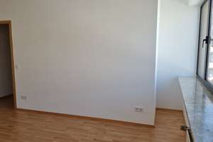 Helle 3-Zimmer-Wohnung in zentraler Innenstadtlage von Kassel – Die vollständige Adresse der Immobilie erhältst du vom Anbieter., 34117 Mitte, Kassel – Vorschaubild 8
