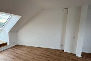 Attraktive 2-Zimmer Dachgeschosswohnung mit Balkon in Leipzig-Wahren – Annaberger Str. 2A, 4159 Leipzig – Vorschaubild 4