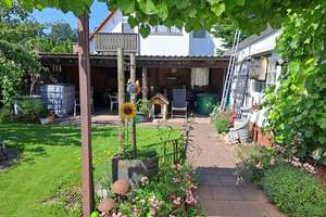 Familienidylle pur: Ein- bzw. Zweifamilienhaus mit wunderschönem Garten – Die vollständige Adresse der Immobilie erhältst du vom Anbieter., 86500 Kutzenhausen – Vorschaubild 9