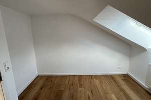 Charmante Dachgeschosswohnung mit Ausblick – Freibergstraße 74, 70376 Münster, Stuttgart – Vorschaubild 13