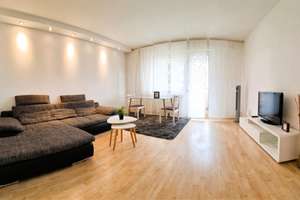 Lichtdurchflutete 2-Zimmer-Wohnung mit Balkon in Köln-Zollstock – 50969 Zollstock, Köln – Vorschaubild 12