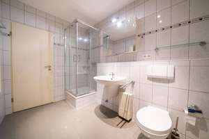 Moderne 3-Zimmer-Wohnung mit Balkon und Tiefgarage in Köln-Brück – Die vollständige Adresse der Immobilie erhältst du vom Anbieter., 51109 Brück, Köln – Vorschaubild 16